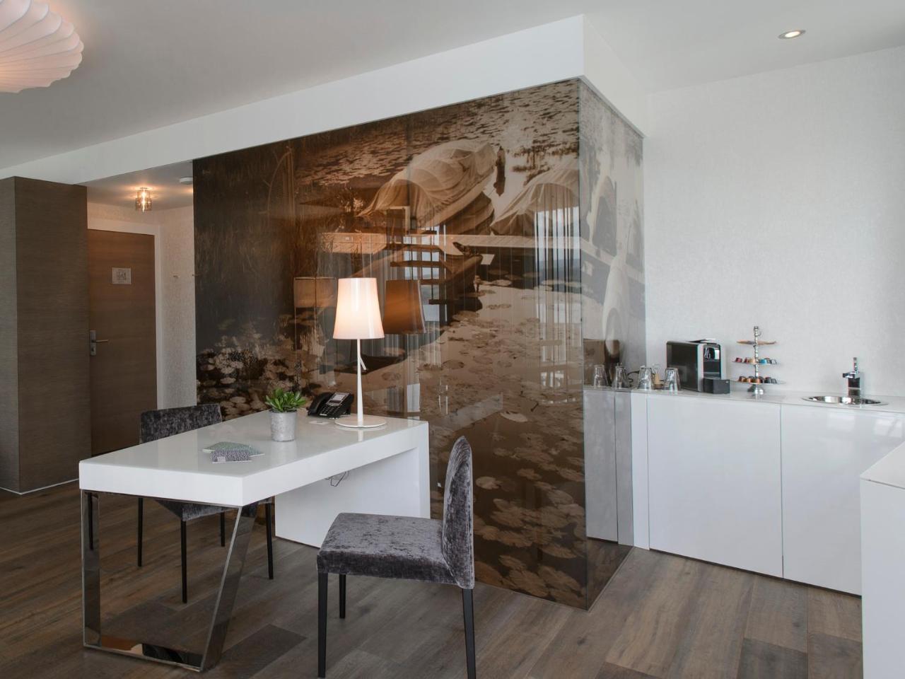 Hotel-Restaurant-Schifflaende Birrwil Bagian luar foto