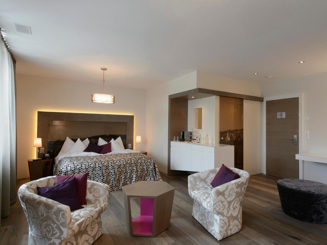 Hotel-Restaurant-Schifflaende Birrwil Bagian luar foto